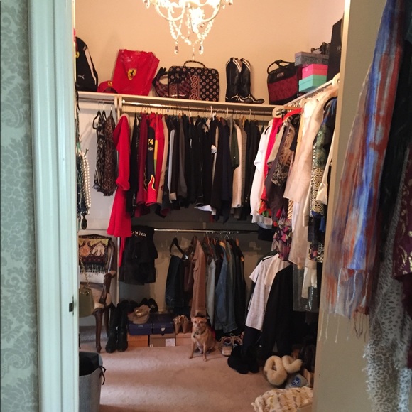 Meet your shopper n posher - Picture 2 of 16